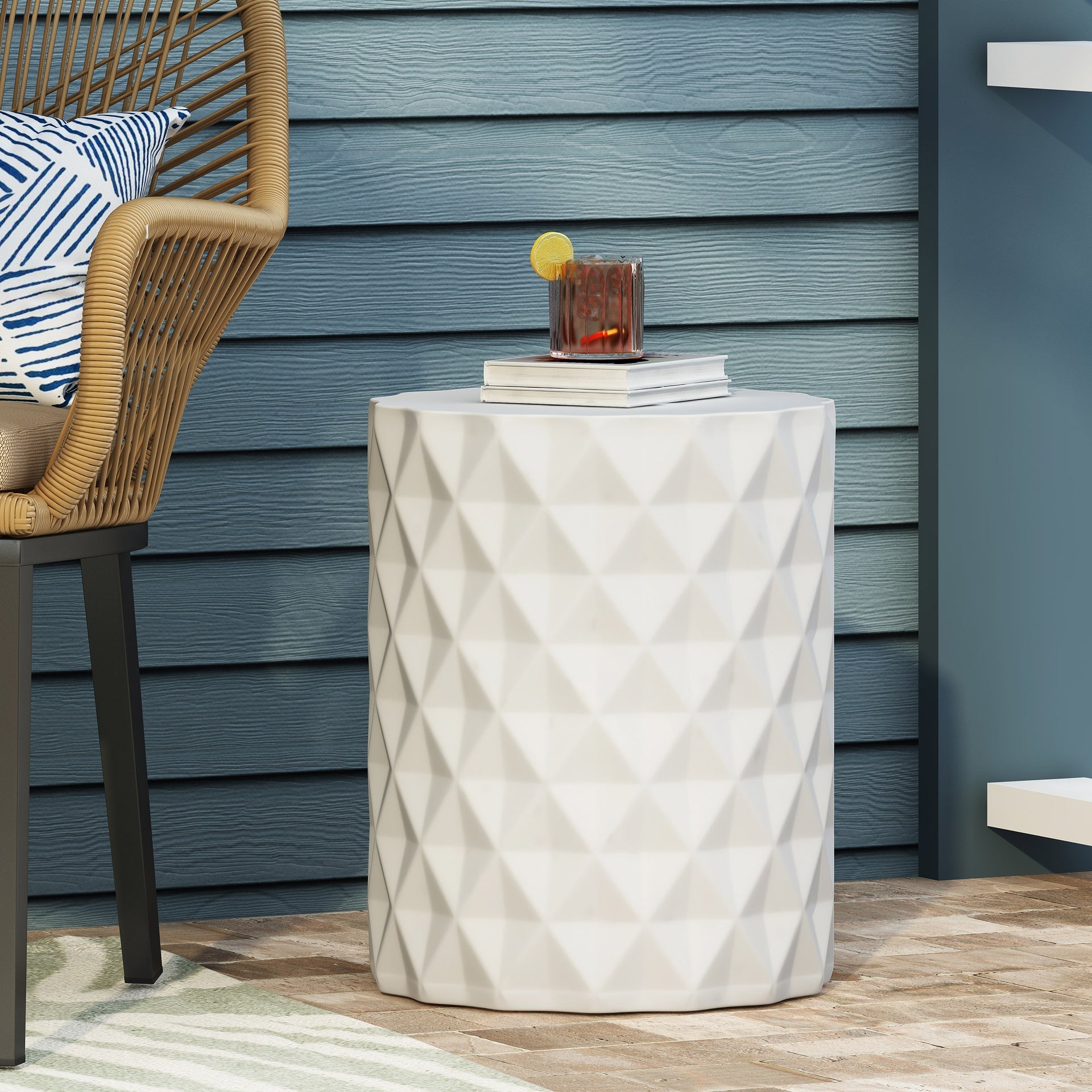 Outdoor/Indoor Light Weight Concrete Side Table