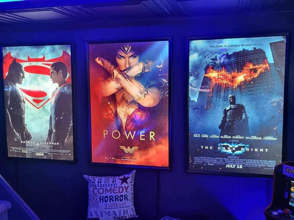 1 Qty Glowbox "World Famous" LED Poster Frame - Select Poster Size: