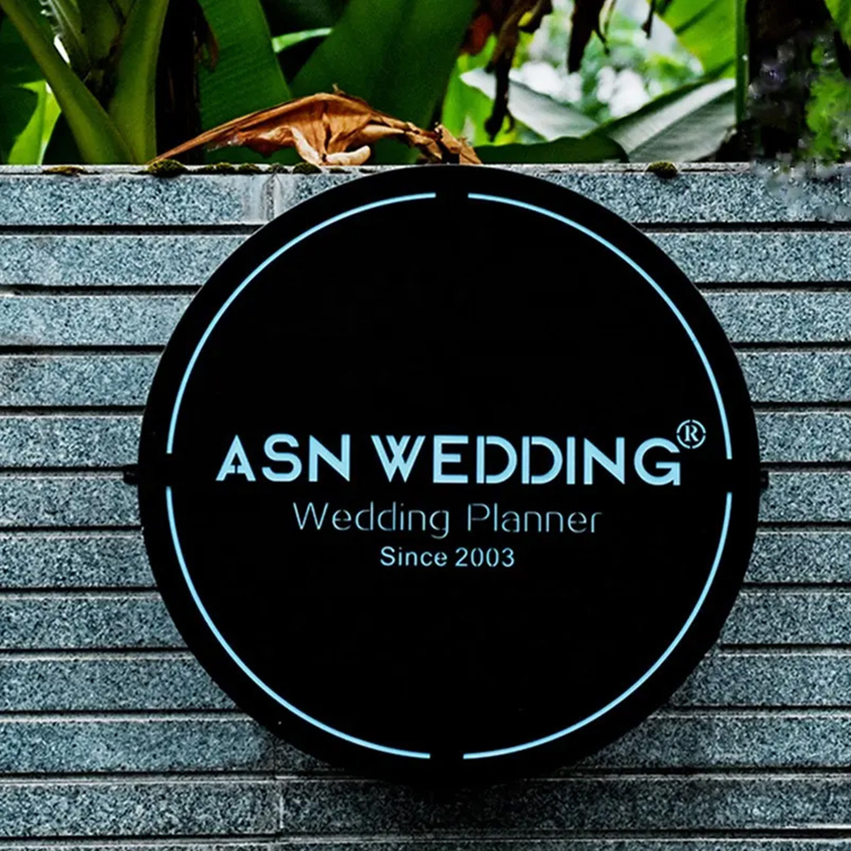Metal LED Hollow Out Laser Cut Backlit Business Logo Sign | Round & Square